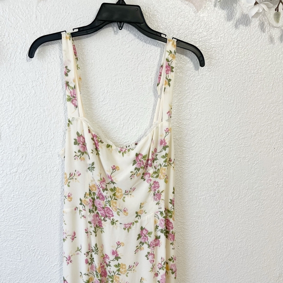 NWT Anthropologie Reformation Irisa Floral Trumpet Dress - Picture 5 of 10